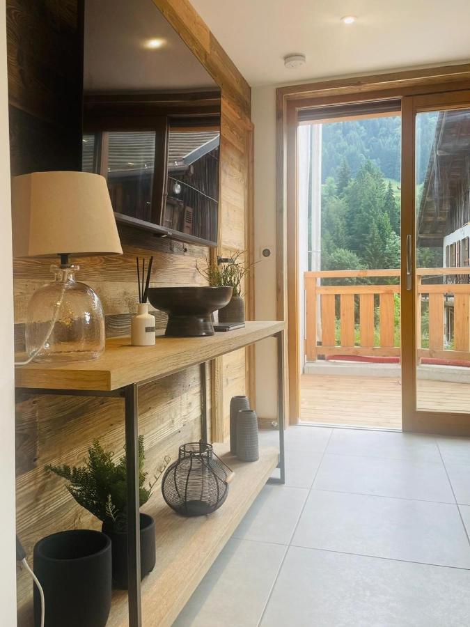 Le Petit Cham - Cosy And Stylist With Balcony View Lägenhet Morzine Exteriör bild